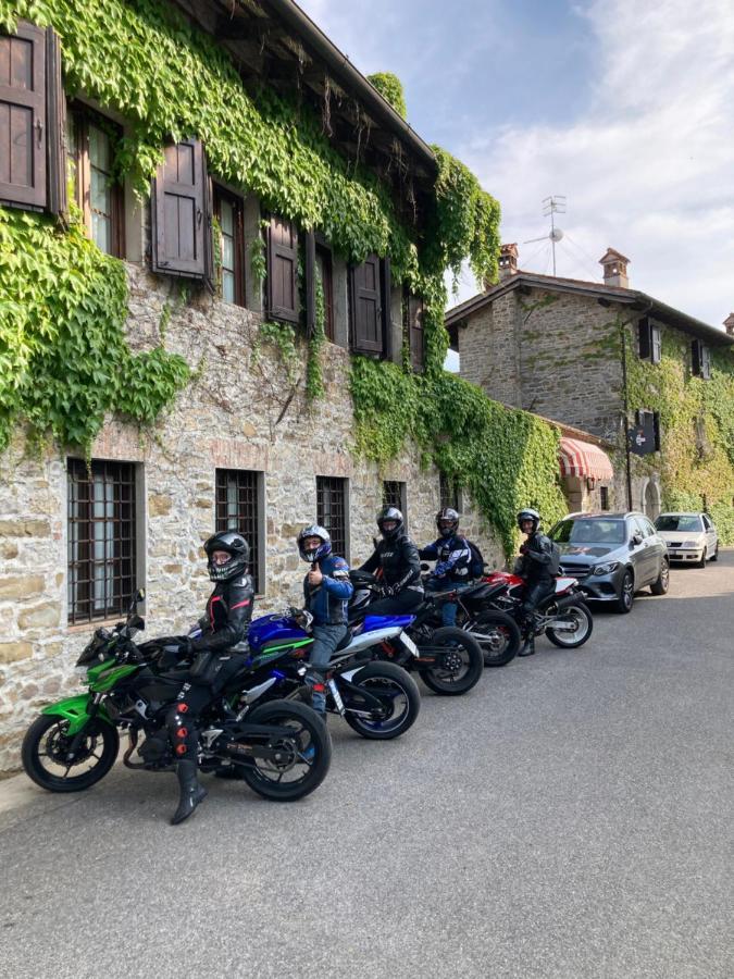Foresteria Castello Formentini San Floriano del Cóllio Esterno foto